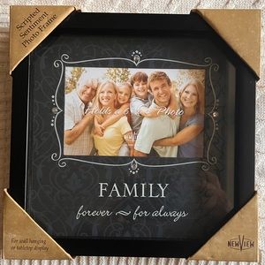 Metallic design Family Photo Frame
